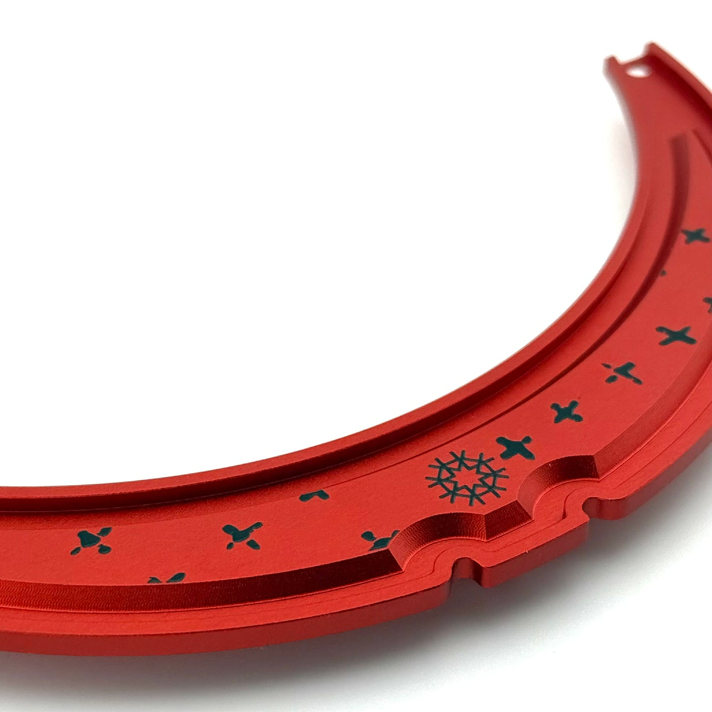 Hormesis X DV8 Aluminum LID ROUGE CROIX NOIRE