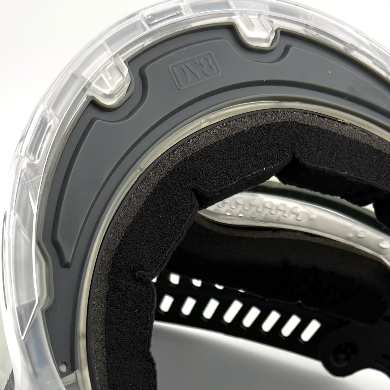 DV8 FeatherLight LIDs