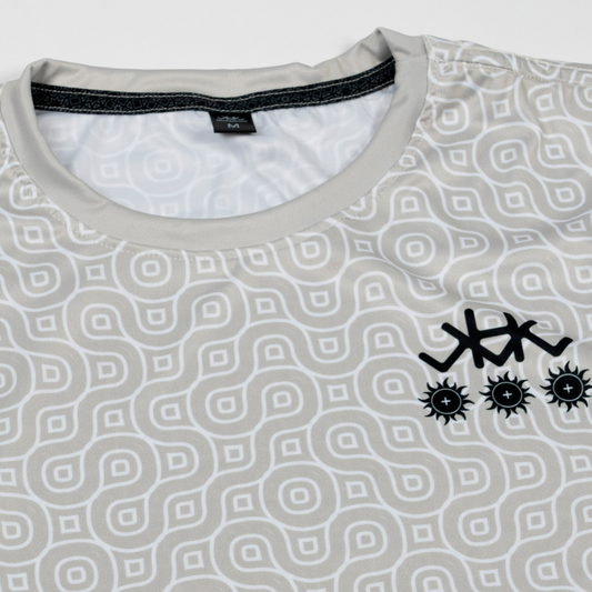 HORMESIS- ELEMENT UV CREW NECK-WHITE SNAKE