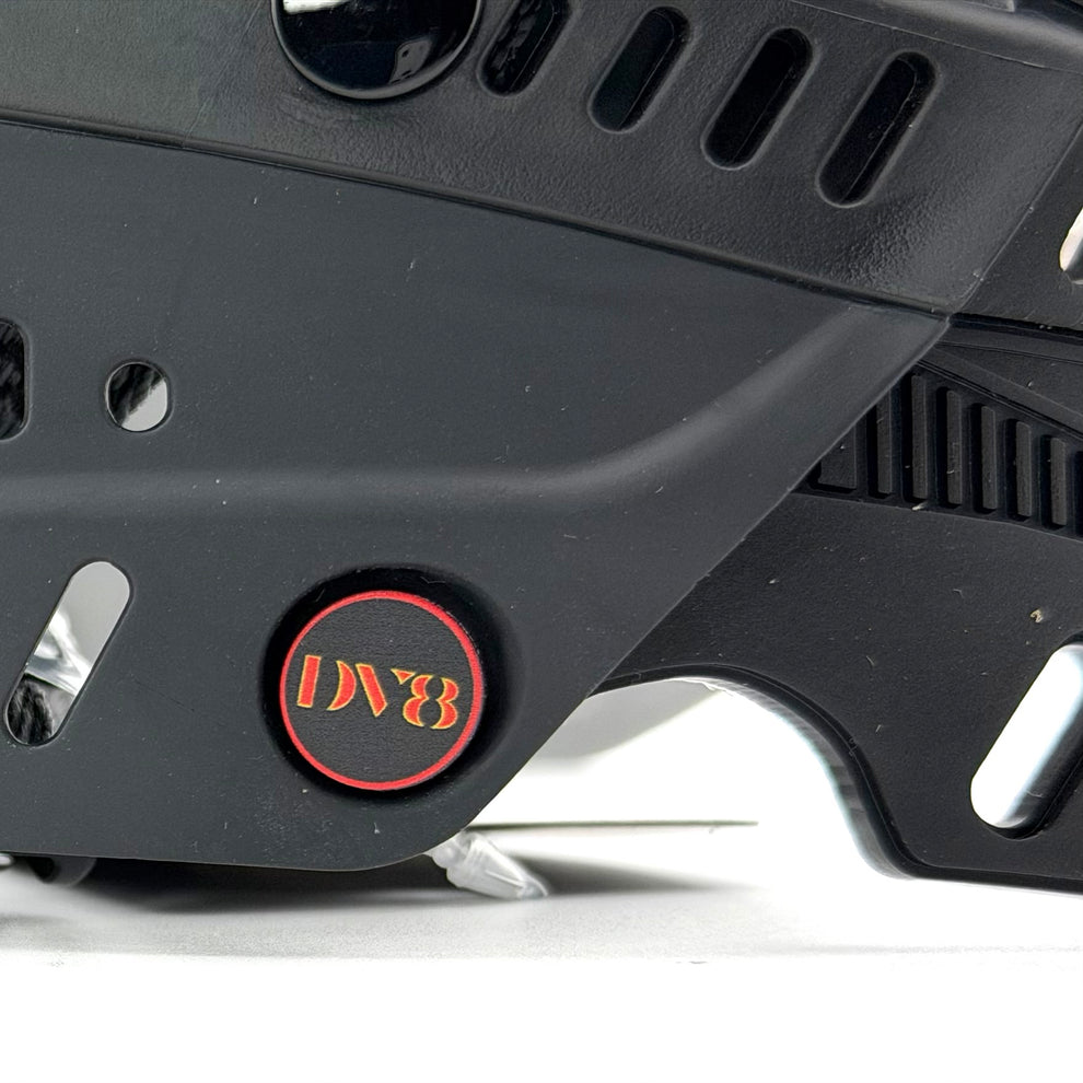 PLUG DV8 Color Accent LOGO ROUGE